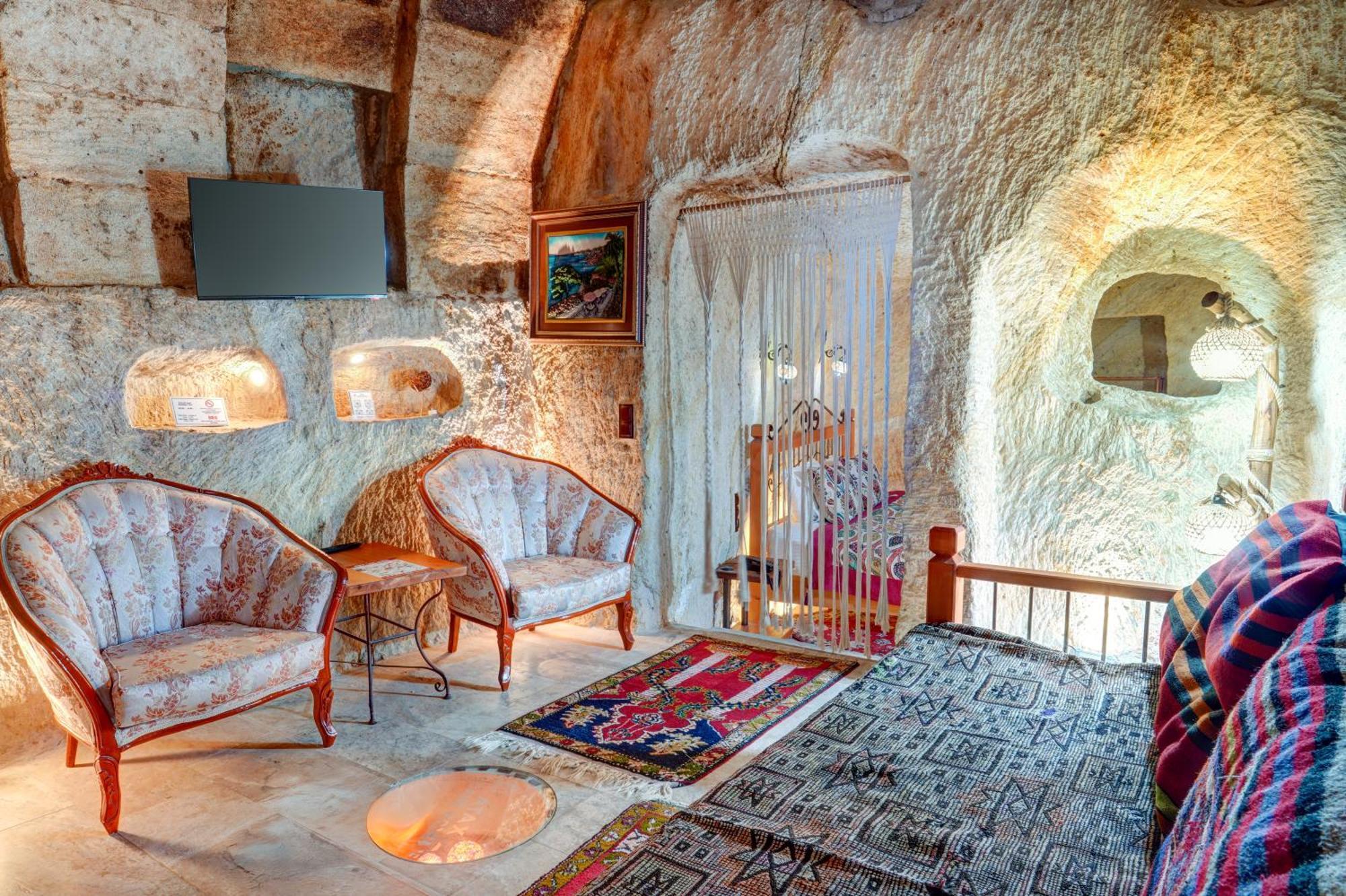 לינה וארוחת בוקר Avanos Atax Cave House מראה חיצוני תמונה
